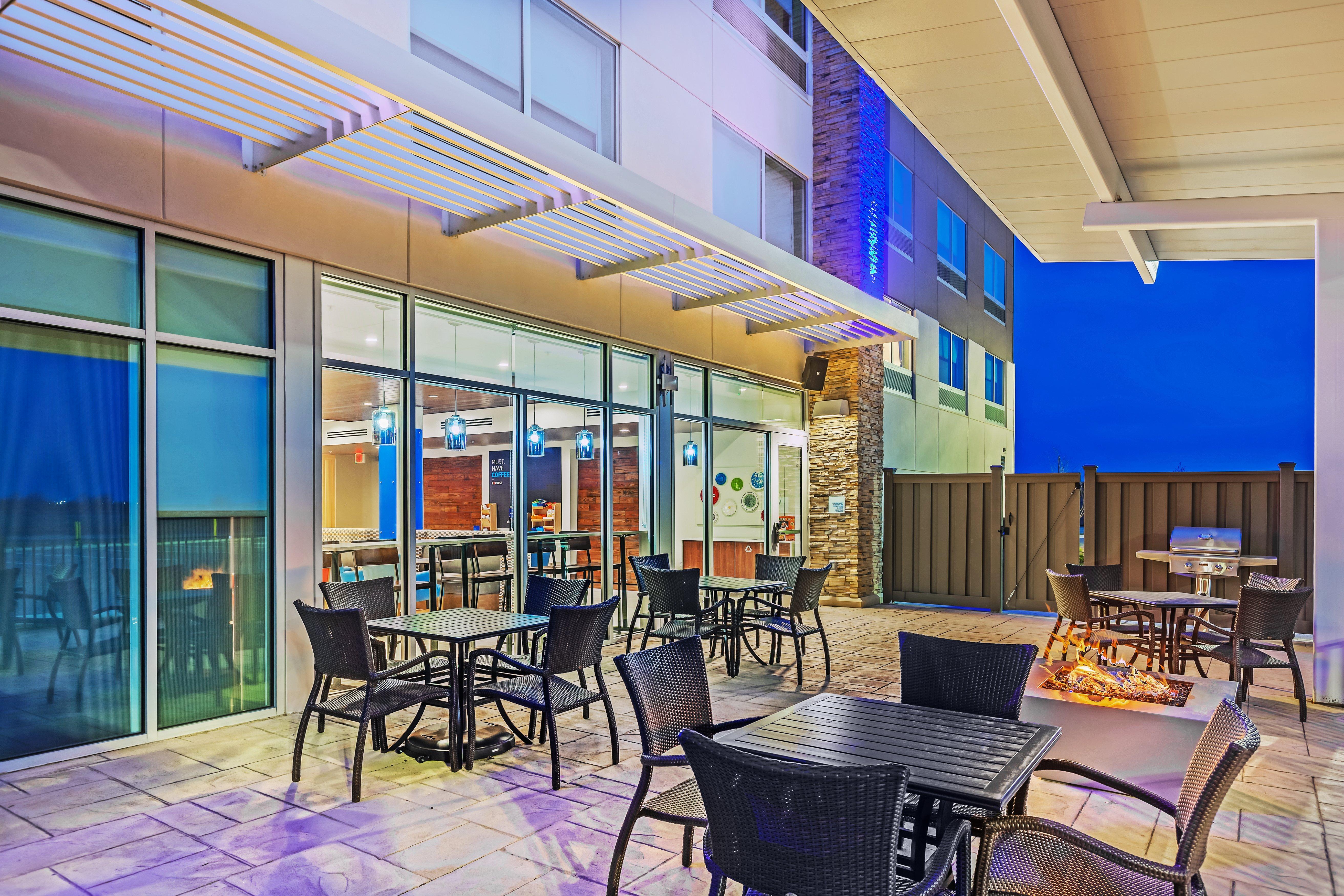 Holiday Inn Express And Suites Chanute By Ihg Eksteriør billede